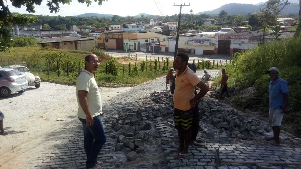 Prefeitura começa a recuperar ruas que foram danificadas pelas chuvas do mês de Dezembro
